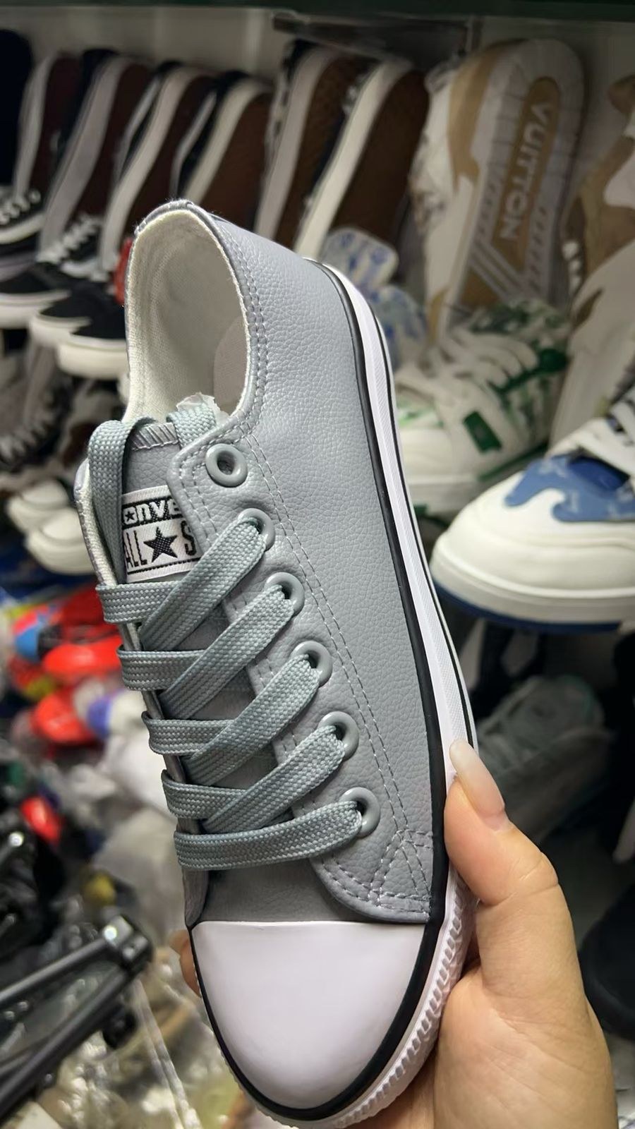 Converse Grey White